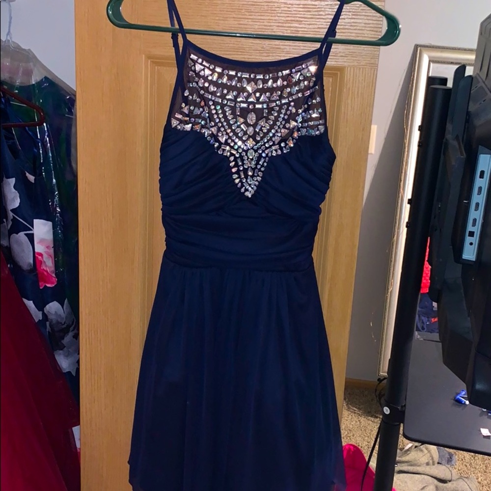 B DARLIN NAVY / SILVER HALTERTOP HOMECOMING DRESS